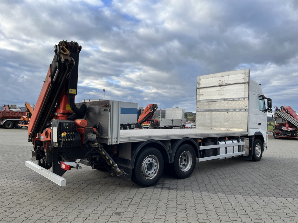Camion grue, Camion plateau Volvo FH 520 6x2  Palfinger PK 12502 | AHK: photos 11