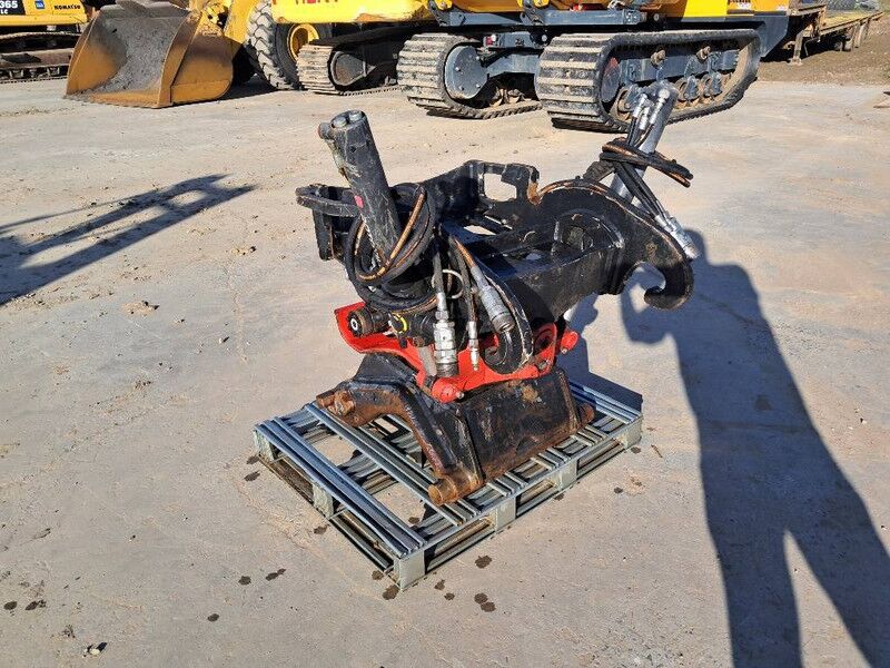 ROTOTILT R4 - Accessoire pour Engins de chantier: photos 3 ROTOTILT R4 - Accessoire pour Engins de chantier: photos 3