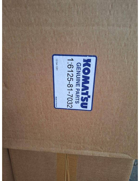 Komatsu 6125-81-7032 - Moteur pour Engins de chantier: photos 3 Komatsu 6125-81-7032 - Moteur pour Engins de chantier: photos 3