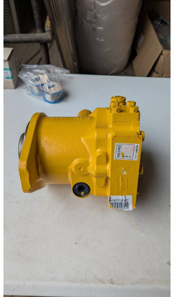 Komatsu D65PX-15 - HYDRAULIC MOTOR ASSY - 708-7L-00040 - Bulldozer: photos 5 Komatsu D65PX-15 - HYDRAULIC MOTOR ASSY - 708-7L-00040 - Bulldozer: photos 5