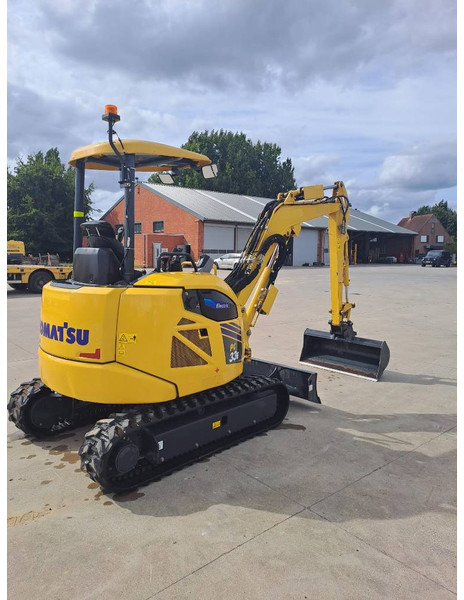Komatsu PC33E-6 - Mini pelle: photos 1 Komatsu PC33E-6 - Mini pelle: photos 1