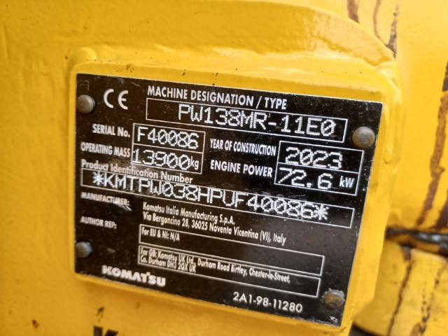 Komatsu PW138MR-11E0 - Pelle sur pneus: photos 2 Komatsu PW138MR-11E0 - Pelle sur pneus: photos 2