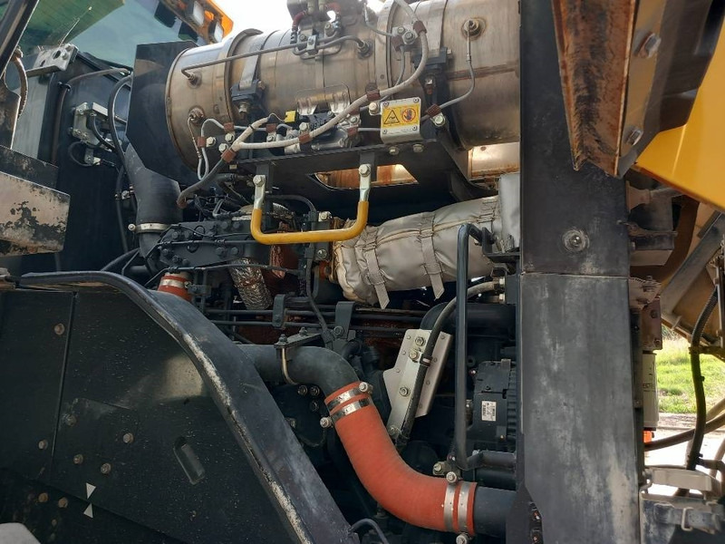 Chargeuse sur pneus Komatsu WA475-10: photos 10