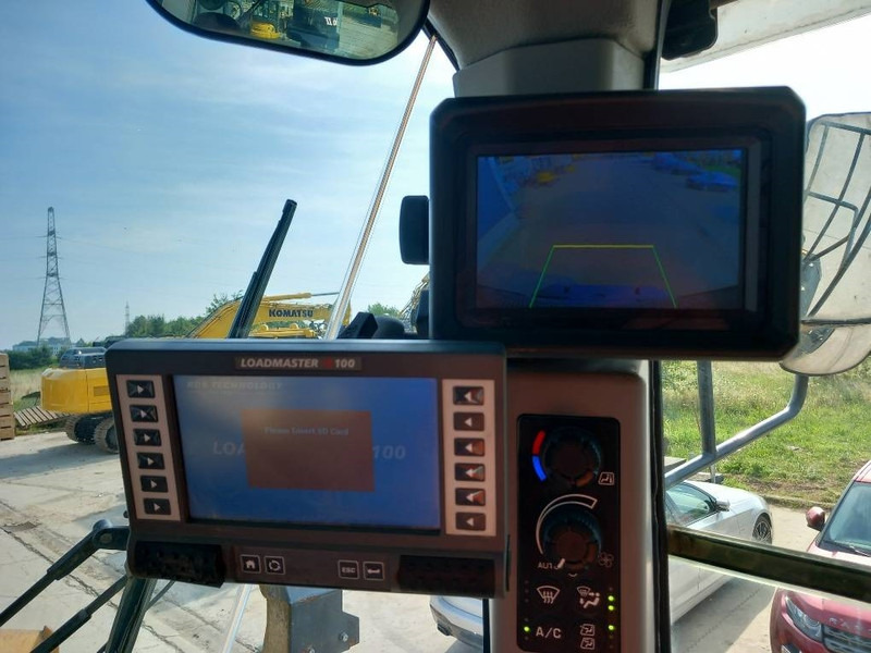 Chargeuse sur pneus Komatsu WA475-10: photos 16