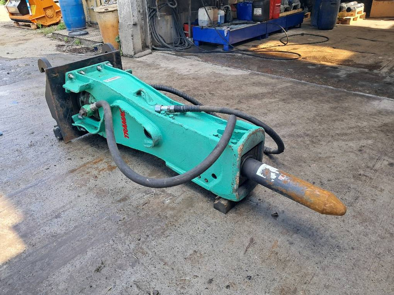 MONTABERT M900 - Marteau hydraulique pour Engins de chantier: photos 1 MONTABERT M900 - Marteau hydraulique pour Engins de chantier: photos 1