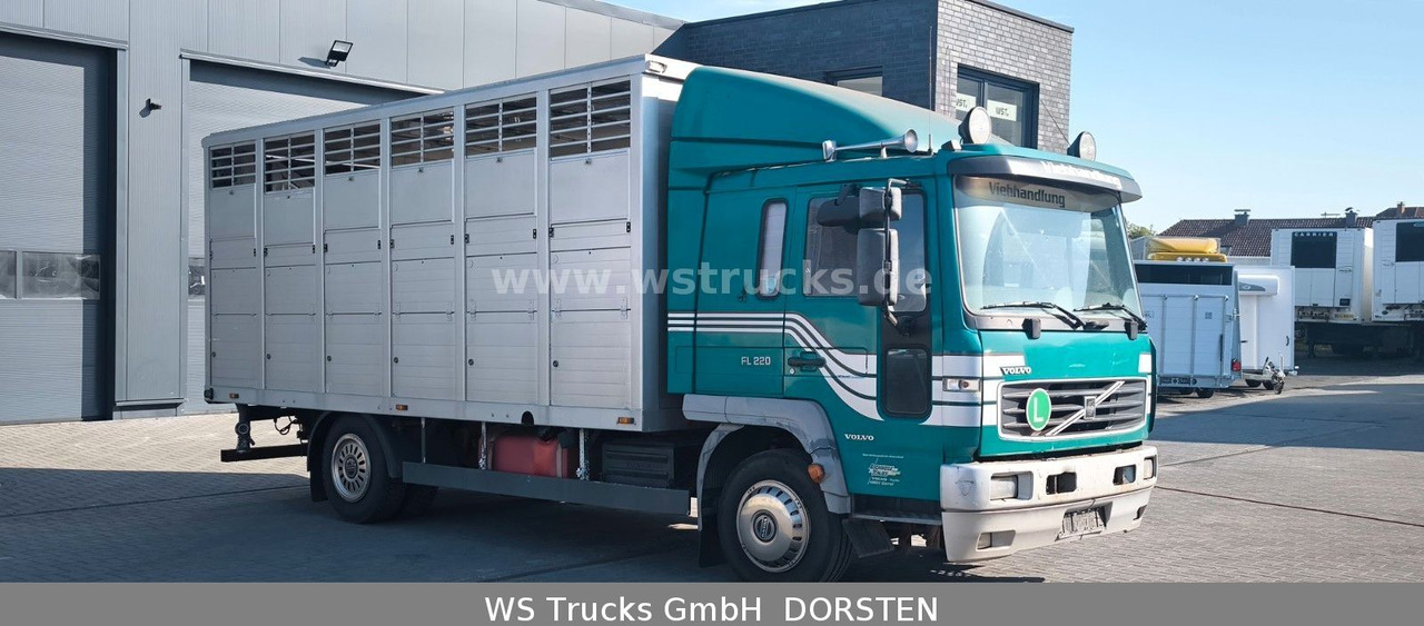 Volvo FL 220 Einstock Großvieh - Autre matériel: photos 2 Volvo FL 220 Einstock Großvieh - Autre matériel: photos 2