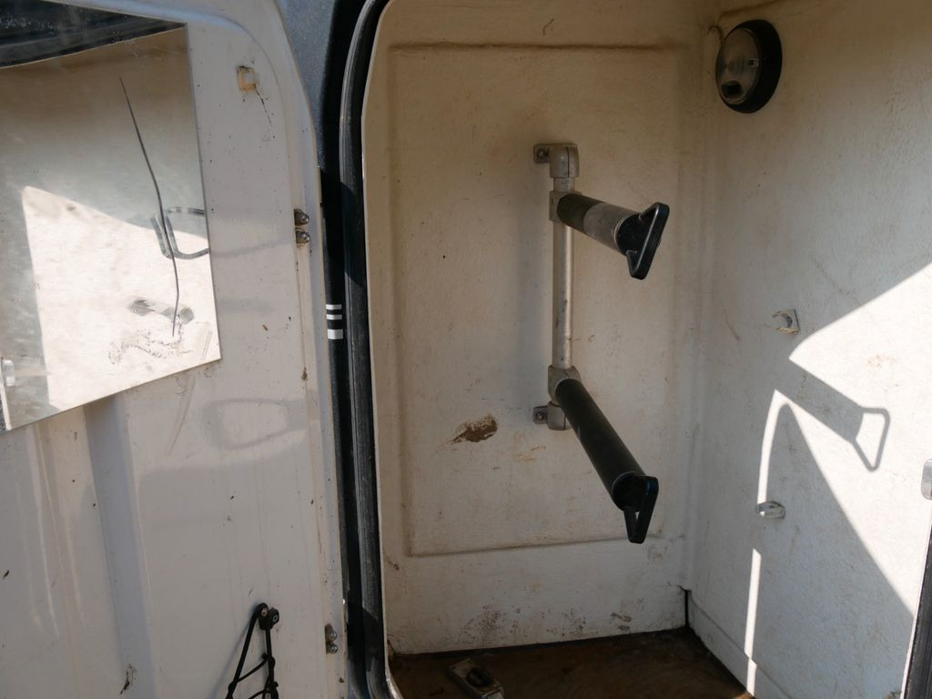 Böckmann Big Master mit Aluboden Böckmann Big Master mit Aluboden - Van chevaux: photos 2 Böckmann Big Master mit Aluboden Böckmann Big Master mit Aluboden - Van chevaux: photos 2