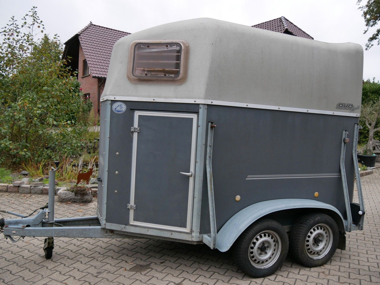 Böckmann Duo Esprit mit Sattelkammer - Remorque bétaillère: photos 1 Böckmann Duo Esprit mit Sattelkammer - Remorque bétaillère: photos 1