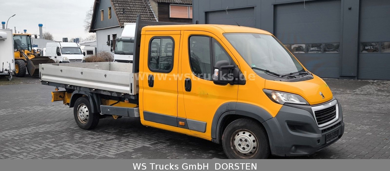 Peugeot Boxer Pritsche Doka. 435 L4 HDi 180 - Utilitaire plateau: photos 3 Peugeot Boxer Pritsche Doka. 435 L4 HDi 180 - Utilitaire plateau: photos 3