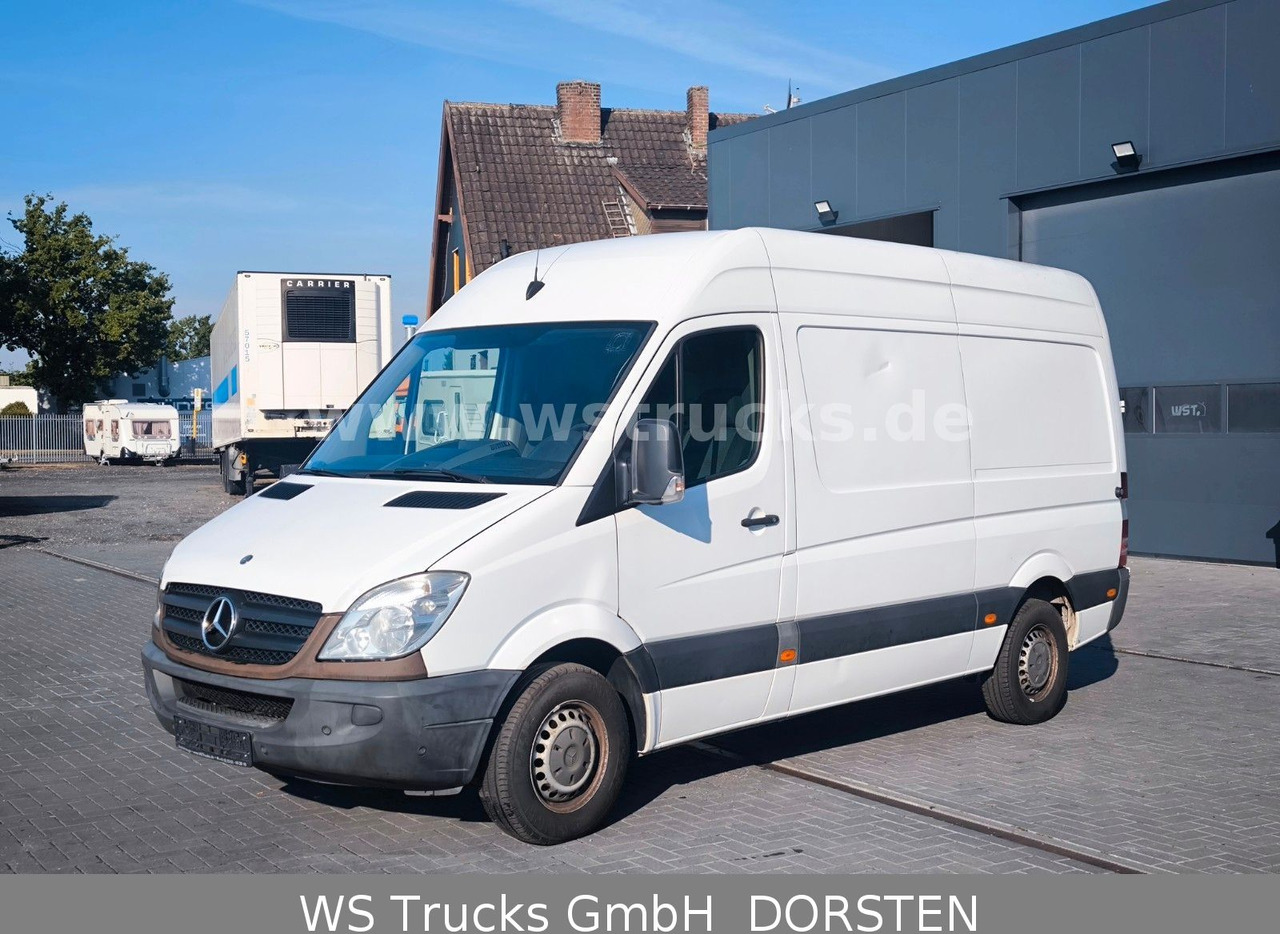 Mercedes-Benz Sprinter II Kasten 216 CDI Hoch/Lang - Véhicule utilitaire: photos 1 Mercedes-Benz Sprinter II Kasten 216 CDI Hoch/Lang - Véhicule utilitaire: photos 1