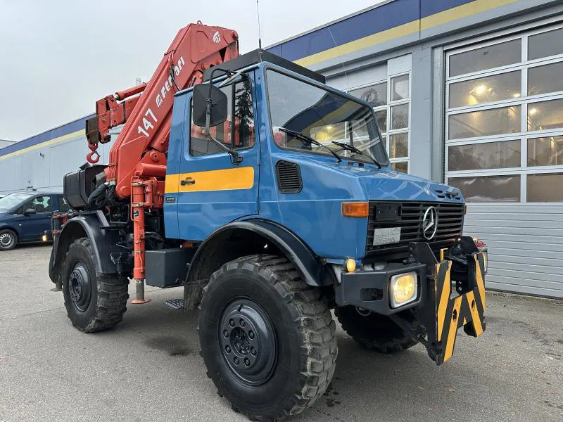 Unimog U 1500 (425) Ferrari Kran 147.2A*Jib* TÜV NEU! - Camion, Camion grue: photos 1 Unimog U 1500 (425) Ferrari Kran 147.2A*Jib* TÜV NEU! - Camion, Camion grue: photos 1