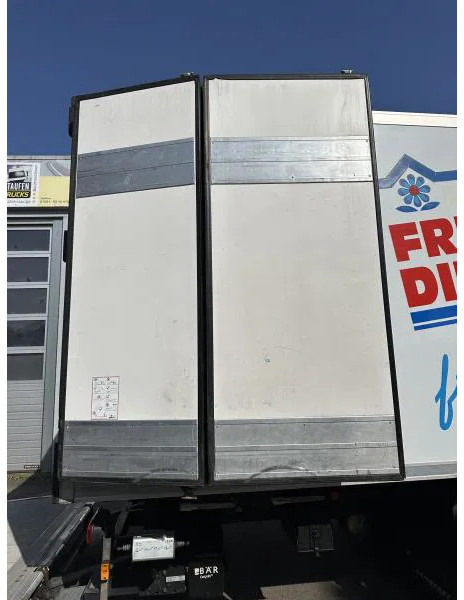 Camion frigorifique Iveco EuroCargo 140 140-250 Tiefkühl Multitemp Mitsubishi DIESEL: photos 7