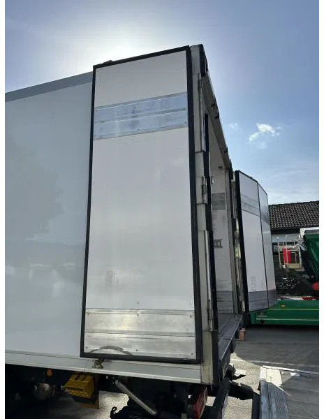 Camion frigorifique Iveco EuroCargo 140 140-250 Tiefkühl Multitemp Mitsubishi DIESEL: photos 11