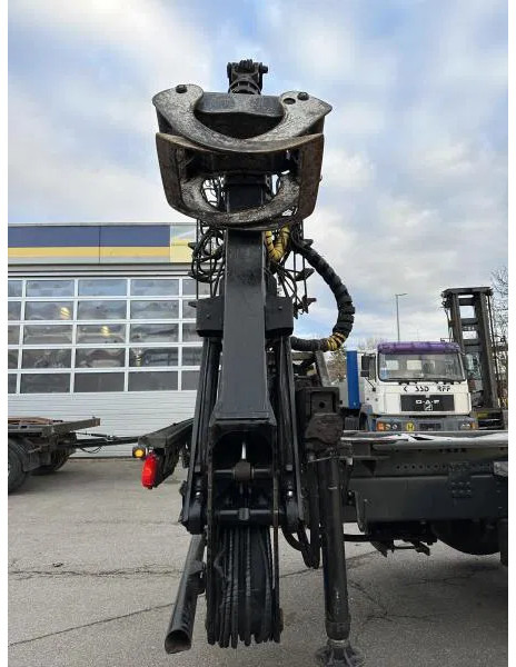 Loglift F 125 ZT 93 Kurzholzkran Bj 2016 - Flèche: photos 2 Loglift F 125 ZT 93 Kurzholzkran Bj 2016 - Flèche: photos 2