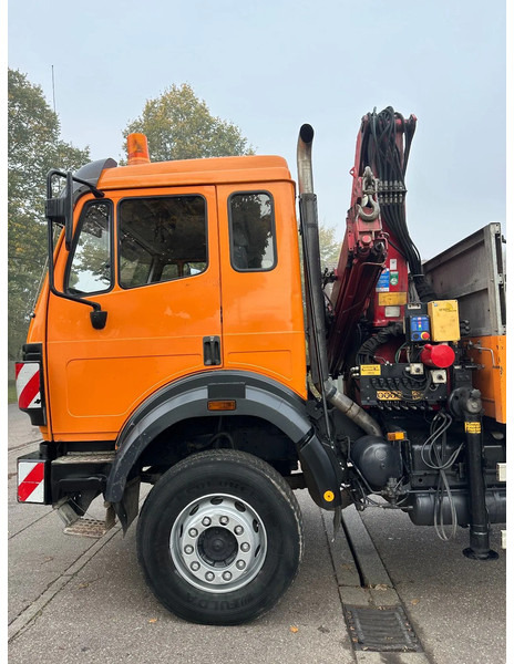 Mercedes-Benz SK 1824 AK*4x4*HMF 1253 K4 B3*Seilwinde - Camion grue: photos 3 Mercedes-Benz SK 1824 AK*4x4*HMF 1253 K4 B3*Seilwinde - Camion grue: photos 3