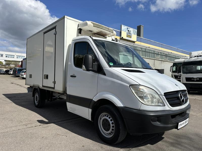 Mercedes Sprinter 315 CDI Kühlfahrzeug TK V 300 D+E Seitentüre - Utilitaire frigorifique: photos 1 Mercedes Sprinter 315 CDI Kühlfahrzeug TK V 300 D+E Seitentüre - Utilitaire frigorifique: photos 1
