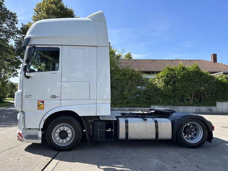 DAF XF 106.510 SSC MEGA Intarder ACC 2x Tank - Tracteur routier: photos 3 DAF XF 106.510 SSC MEGA Intarder ACC 2x Tank - Tracteur routier: photos 3