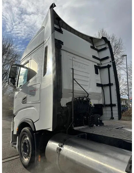 Iveco Stralis S-Way*460*LNG*Retarder*2 Tanks - Tracteur routier: photos 5 Iveco Stralis S-Way*460*LNG*Retarder*2 Tanks - Tracteur routier: photos 5