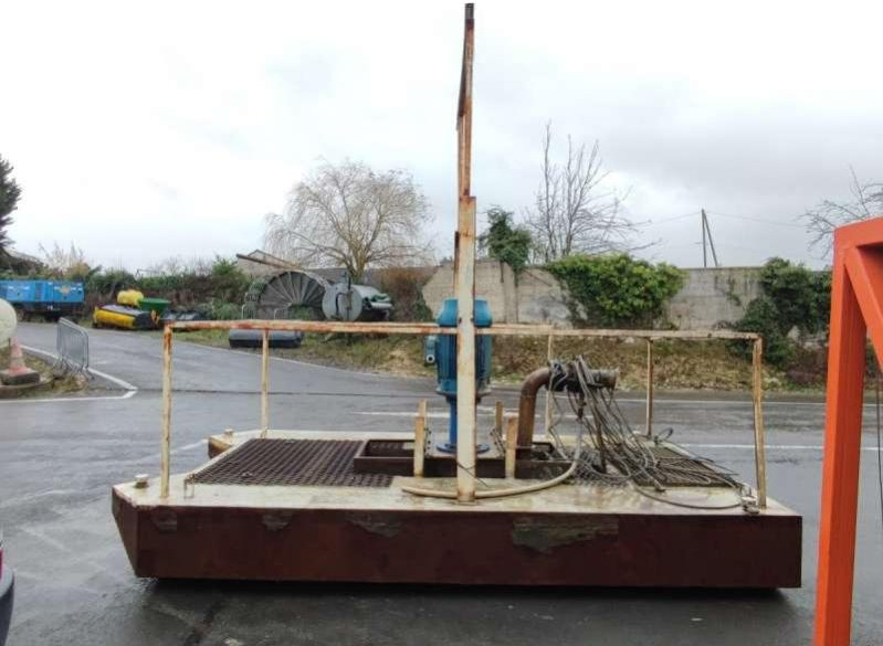 WEBER POMPE FLOTTANTE - Autre matériel: photos 5 WEBER POMPE FLOTTANTE - Autre matériel: photos 5