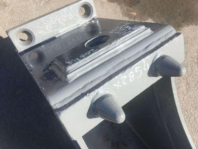 MECALAC 350mm - séries 8 / 10 / 11 / 12 - Godet pour pelle: photos 5 MECALAC 350mm - séries 8 / 10 / 11 / 12 - Godet pour pelle: photos 5