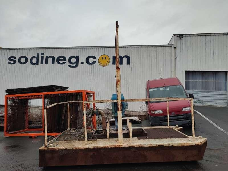 WEBER POMPE FLOTTANTE - Matériel de chantier: photos 3 WEBER POMPE FLOTTANTE - Matériel de chantier: photos 3