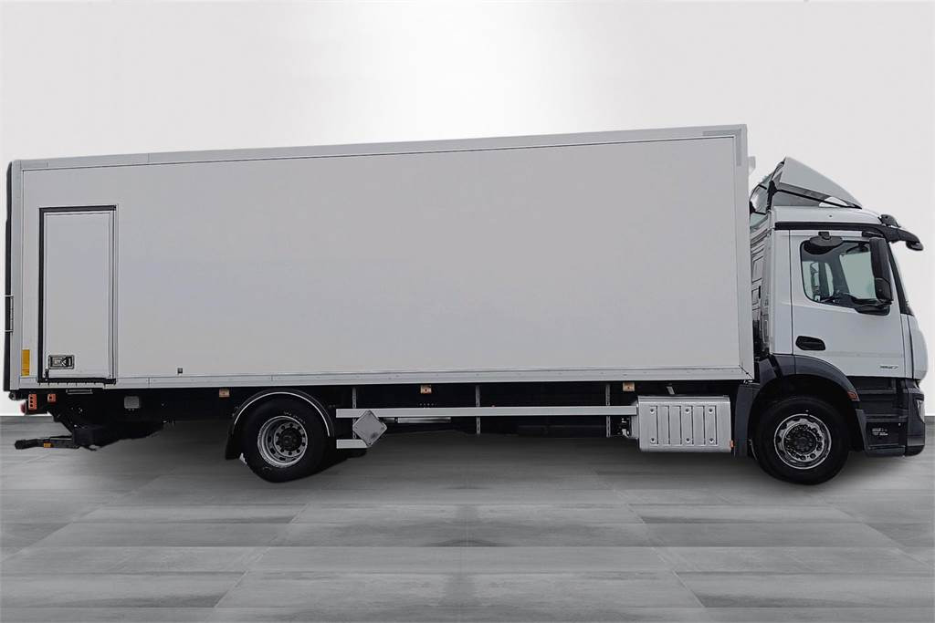 Mercedes-Benz ANTOS 1827L Ksa-kori + PL - Camion fourgon: photos 4 Mercedes-Benz ANTOS 1827L Ksa-kori + PL - Camion fourgon: photos 4