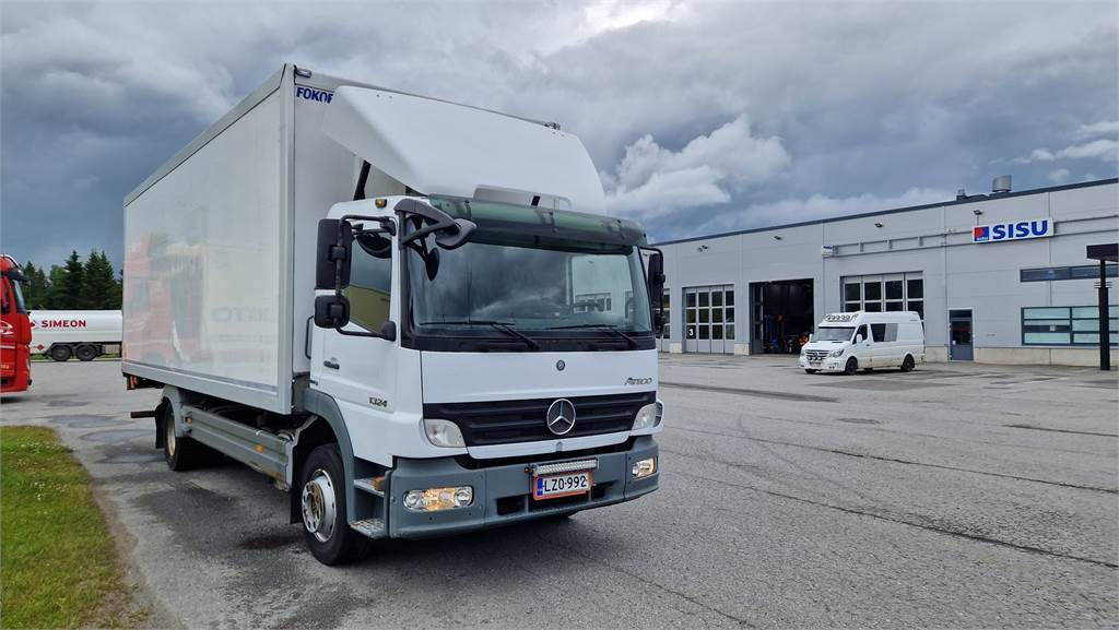 Mercedes-Benz ATEGO 1324L/48 - Camion fourgon: photos 2 Mercedes-Benz ATEGO 1324L/48 - Camion fourgon: photos 2