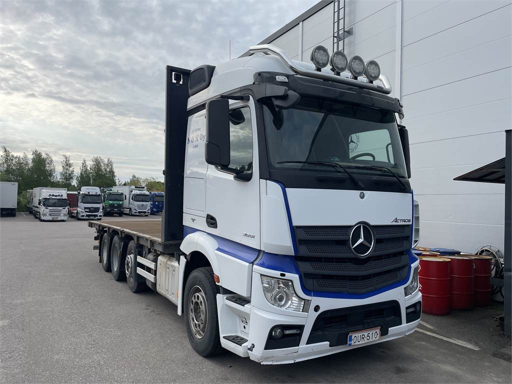 Mercedes-Benz Actros L - Camion plateau: photos 1 Mercedes-Benz Actros L - Camion plateau: photos 1