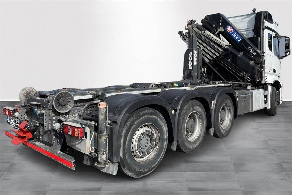 Mercedes-Benz Arocs 3251 8x4*4 - HMF 32 tm - Koukku - Camion grue: photos 5 Mercedes-Benz Arocs 3251 8x4*4 - HMF 32 tm - Koukku - Camion grue: photos 5