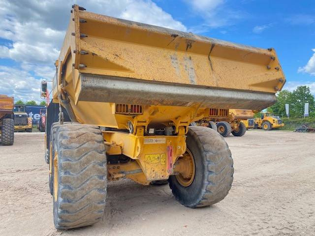 Volvo A 25 G MIETE / RENTAL (12001029) - Tombereau articulé: photos 4 Volvo A 25 G MIETE / RENTAL (12001029) - Tombereau articulé: photos 4
