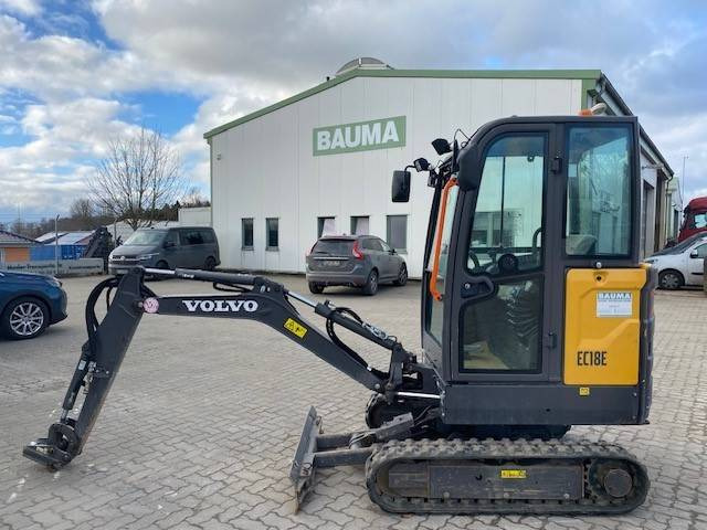 Volvo EC 18 E MIETE / RENTAL (12001761) - Mini pelle: photos 1 Volvo EC 18 E MIETE / RENTAL (12001761) - Mini pelle: photos 1