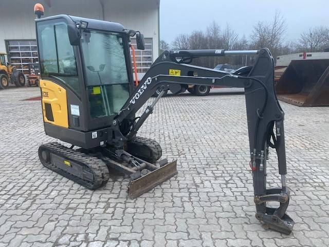 Volvo EC 20 E MIETE / RENTAL (12001805) en crédit-bail Volvo EC 20 E MIETE / RENTAL (12001805): photos 6