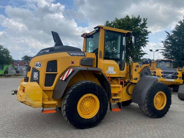Volvo L 90 H MIETE / RENTAL (12001013) - Chargeuse sur pneus: photos 5 Volvo L 90 H MIETE / RENTAL (12001013) - Chargeuse sur pneus: photos 5