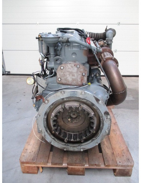 MAN D2866 LE102 USED - Engins de chantier: photos 3 MAN D2866 LE102 USED - Engins de chantier: photos 3