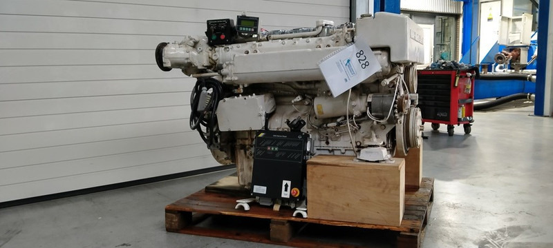 MAN D2876 LE402 USED - Engins de chantier: photos 2 MAN D2876 LE402 USED - Engins de chantier: photos 2