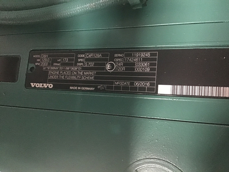 Volvo D6H NEW - Engins de chantier: photos 5 Volvo D6H NEW - Engins de chantier: photos 5