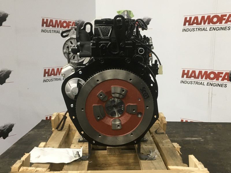 Yanmar 3TNM68-AMW NEW - Engins de chantier: photos 3 Yanmar 3TNM68-AMW NEW - Engins de chantier: photos 3