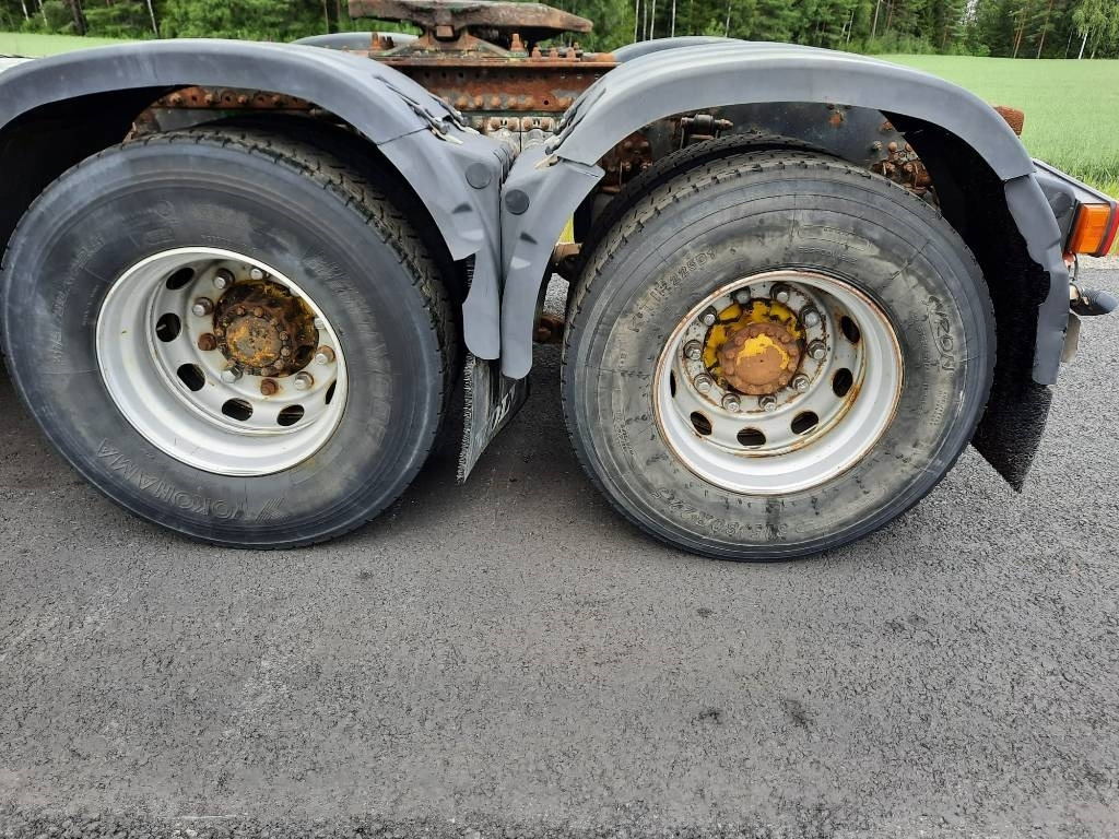 Volvo FH12 460 - Tracteur routier: photos 5 Volvo FH12 460 - Tracteur routier: photos 5