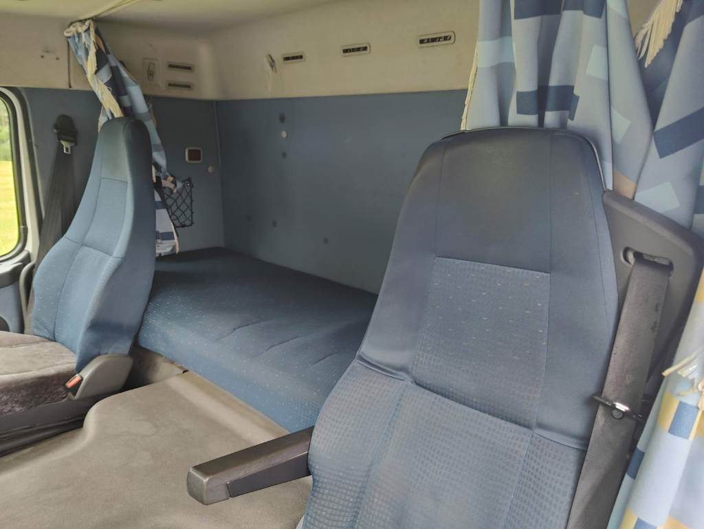 Tracteur routier Volvo FM 9: photos 10