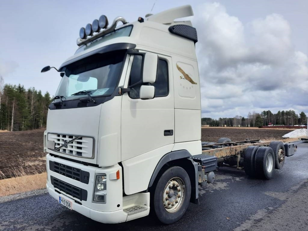 Volvo FH13 - Châssis cabine: photos 1 Volvo FH13 - Châssis cabine: photos 1