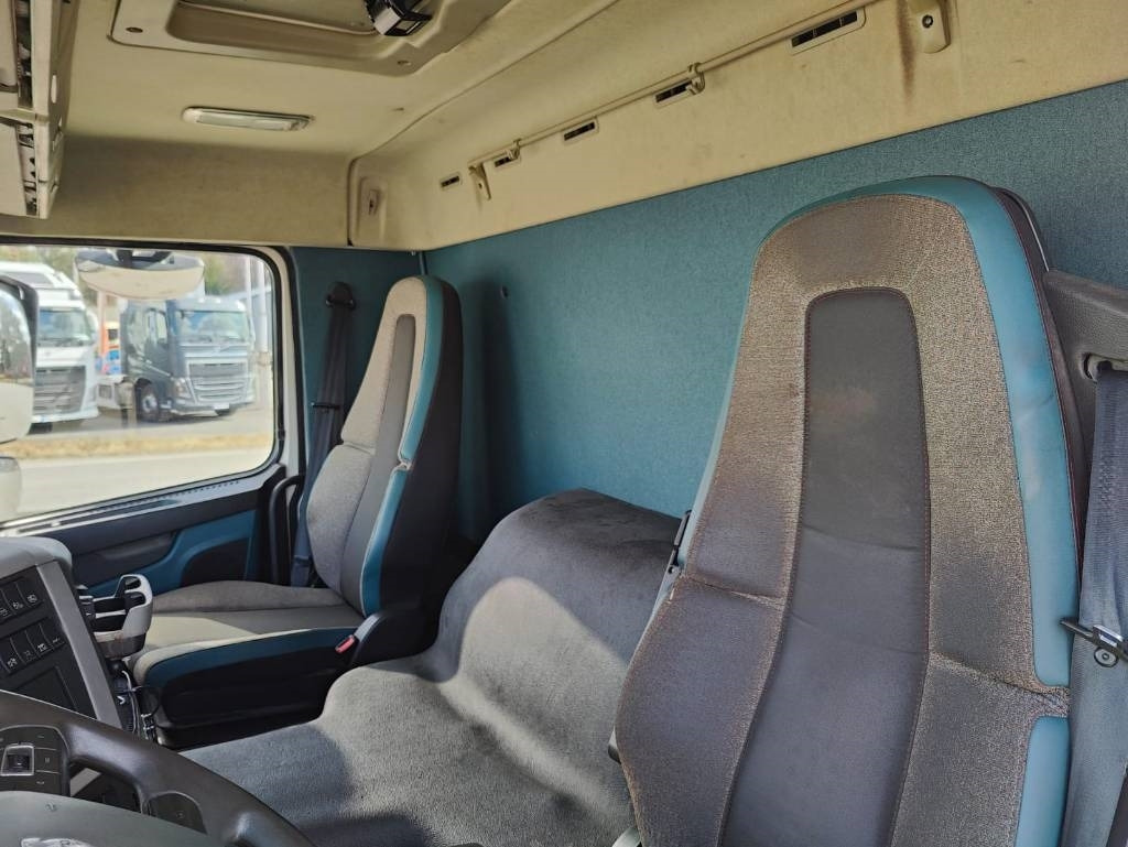 Châssis cabine Volvo FM 11: photos 13