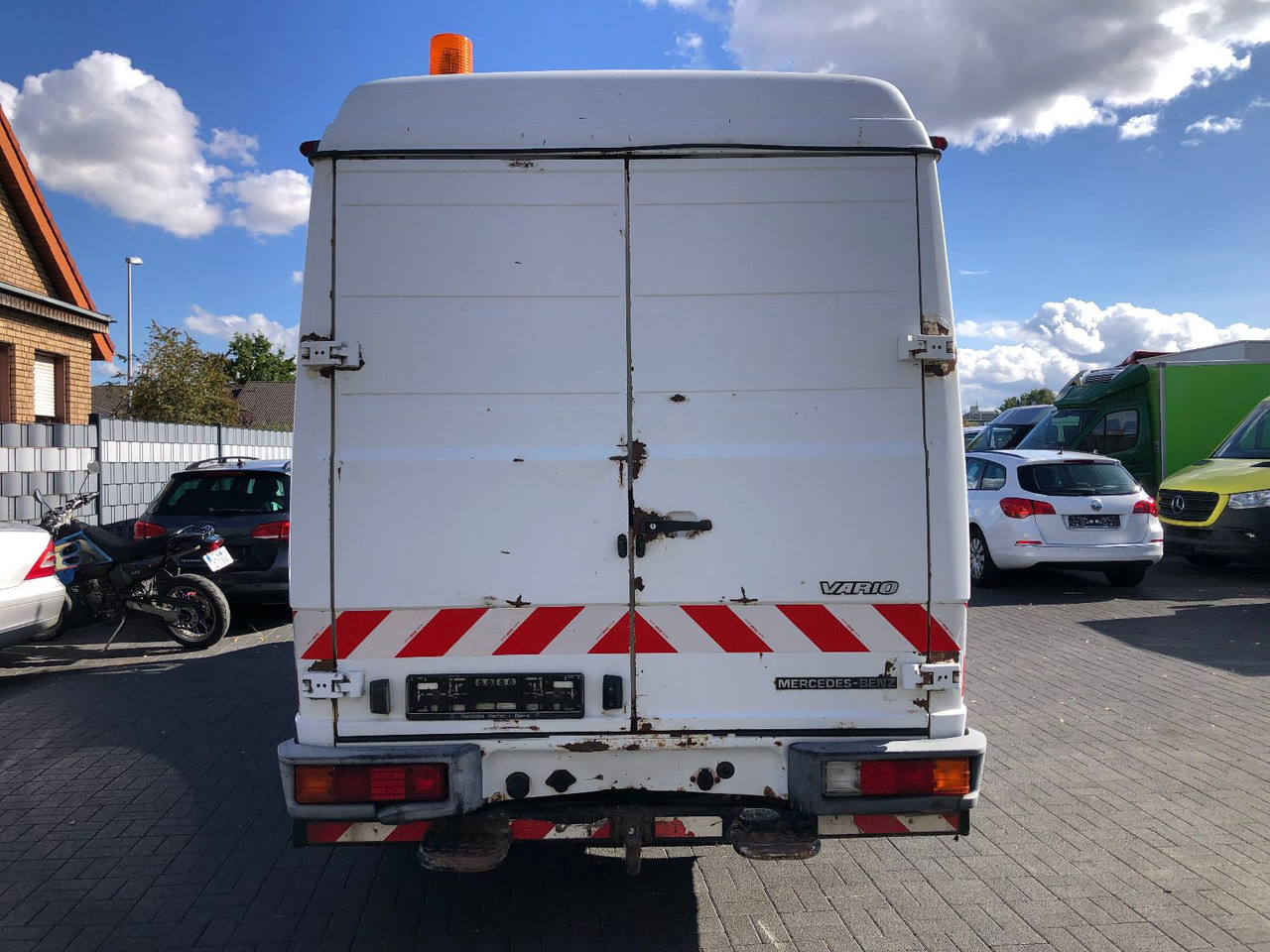 Fourgon utilitaire Mercedes-Benz Vario 816: photos 8