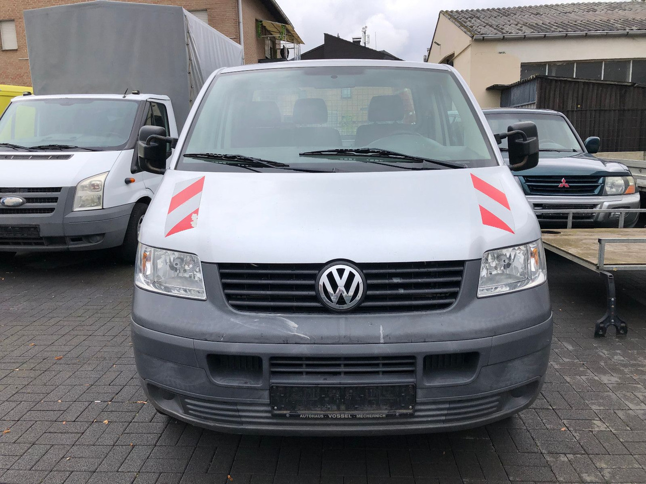 Volkswagen T5 1.9 TDI Transporter Pritsche - Utilitaire plateau: photos 5 Volkswagen T5 1.9 TDI Transporter Pritsche - Utilitaire plateau: photos 5