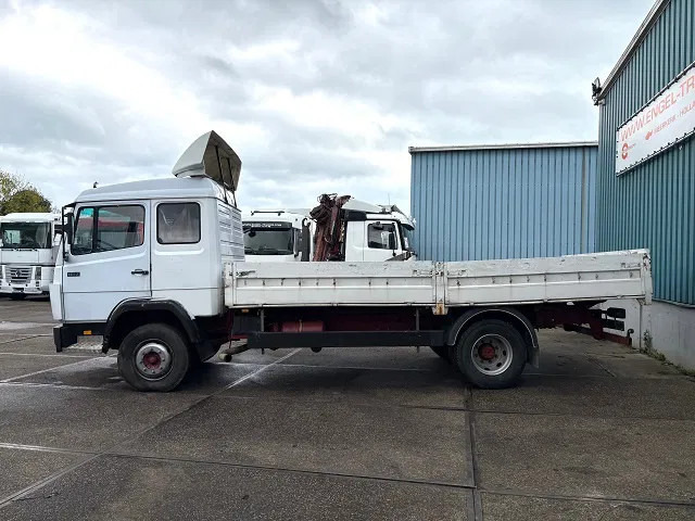 Mercedes-Benz 1117 K 6-CILINDER SLEEPERCAB (8 WHEEL NUTS / FULL STEEL SUSPENSION / MANUAL GEARBOX) - Camion plateau: photos 5 Mercedes-Benz 1117 K 6-CILINDER SLEEPERCAB (8 WHEEL NUTS / FULL STEEL SUSPENSION / MANUAL GEARBOX) - Camion plateau: photos 5