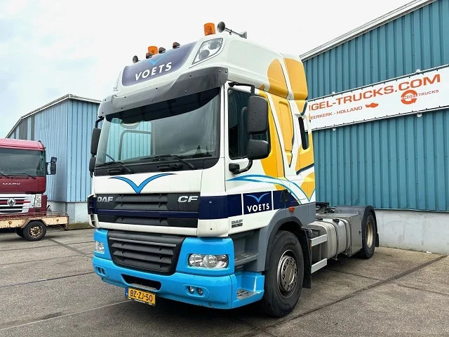 DAF CF 85 360 SPACECAB (ORIGINAL DUTCH TRUCK / LOW MILEAGE!!) (EURO 5 / 9.000 KG. FRONT-AXLE / AS-TRONIC / AIRCONDITIONING / FRONTVI - Tracteur routier: photos 1 DAF CF 85 360 SPACECAB (ORIGINAL DUTCH TRUCK / LOW MILEAGE!!) (EURO 5 / 9.000 KG. FRONT-AXLE / AS-TRONIC / AIRCONDITIONING / FRONTVI - Tracteur routier: photos 1