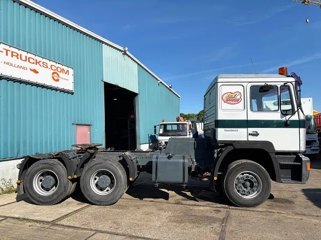 MAN 26.372 DFS 6x4 FULL STEEL TRACTOR (MANUAL GEARBOX / FULL STEEL SUSPENSION / REDUCTION AXLES) - Tracteur routier: photos 4 MAN 26.372 DFS 6x4 FULL STEEL TRACTOR (MANUAL GEARBOX / FULL STEEL SUSPENSION / REDUCTION AXLES) - Tracteur routier: photos 4