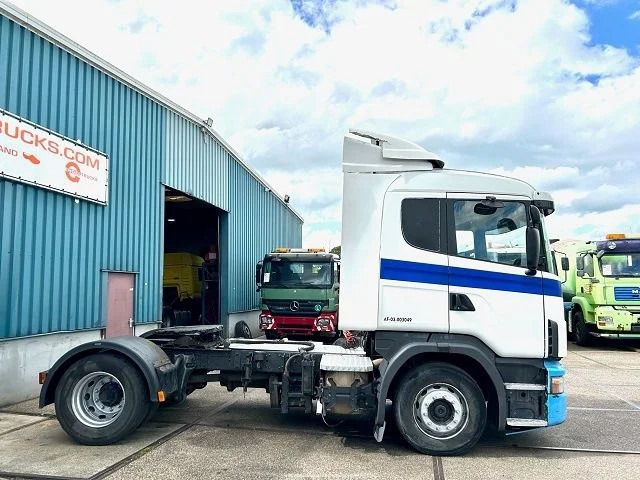 Scania R124-400 L 4x2 SLEEPERCAB ADR/VLG (2 FUEL LINES!!) (EURO 2 / 12 GEARS MANUAL GEARBOX / RETARDER / BLOWER / P.T.O. / AIRCONDITION - Tracteur routier: photos 4 Scania R124-400 L 4x2 SLEEPERCAB ADR/VLG (2 FUEL LINES!!) (EURO 2 / 12 GEARS MANUAL GEARBOX / RETARDER / BLOWER / P.T.O. / AIRCONDITION - Tracteur routier: photos 4