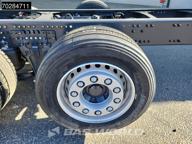 Volvo FH 62 R AERO 6X2 NEW Horsetruck chassis Lift+Lenkachse Dynamic Steering Mirror cam Euro 6 en crédit-bail Volvo FH 62 R AERO 6X2 NEW Horsetruck chassis Lift+Lenkachse Dynamic Steering Mirror cam Euro 6: photos 17
