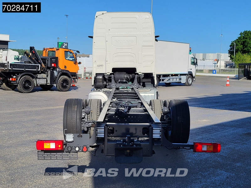 Volvo FH 62 R AERO 6X2 NEW Horsetruck chassis Lift+Lenkachse Dynamic Steering Mirror cam Euro 6 en crédit-bail Volvo FH 62 R AERO 6X2 NEW Horsetruck chassis Lift+Lenkachse Dynamic Steering Mirror cam Euro 6: photos 7