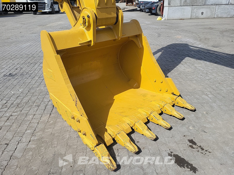 Pelle sur chenille neuf Caterpillar 323 D3: photos 12